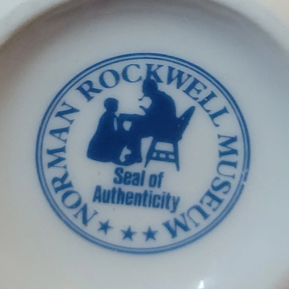1 Vtg '82 Norman Rockwell Museum Cup Boy Girlfriend Puppy Music Master Gold Trim